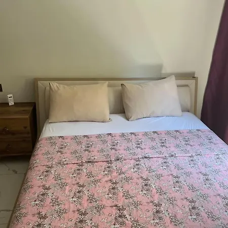 דירה Retro 3 *