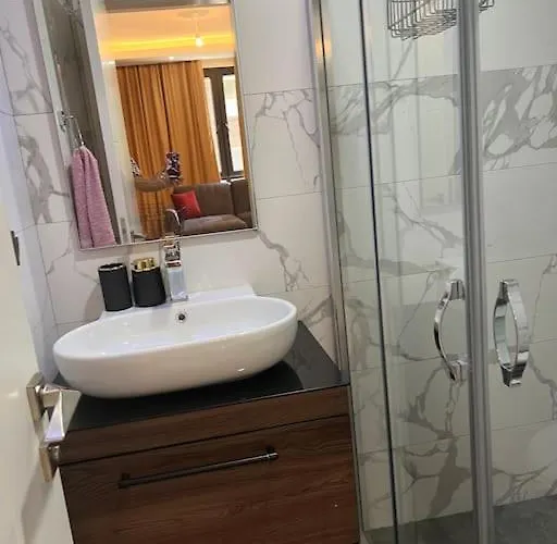 Apartamento Retro 3 *